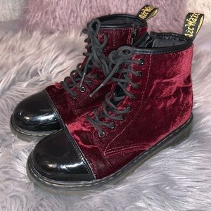 Dr. Martens burgundy/maroon velvet boots GUC! SZ 3